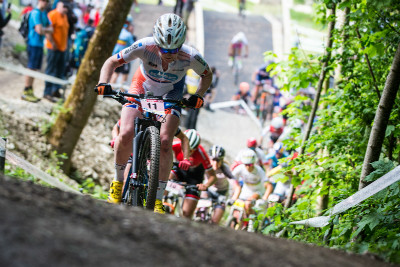 Annie Last na první figuře