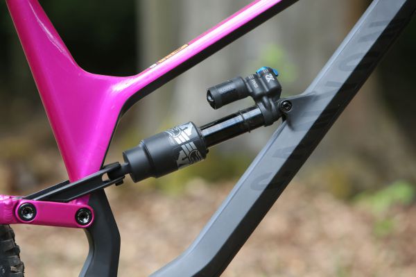 Canyon Torque CF 9.0