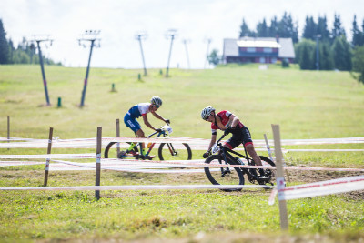 souboj mezi Tomášem Dudkem a Samem Jiroušem