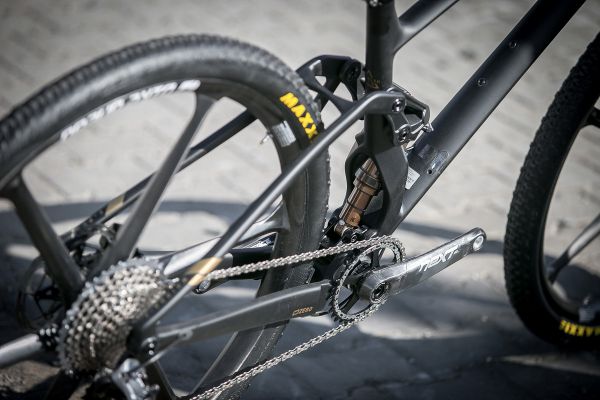 Mondraker 2019 - zajímavé řešení zadního závěsu