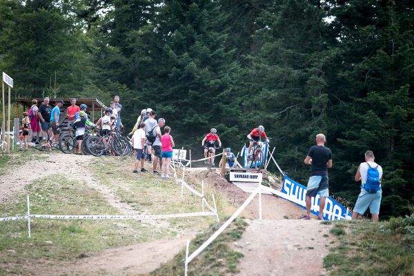 Čtvrteční trénink a mrkejte, kolik je lidí...