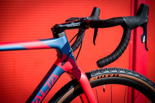 Silniční modely Basso doplní i verze do terénu - model Palta