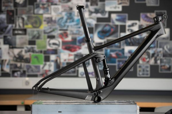 BMC Fourstroke 01 2019