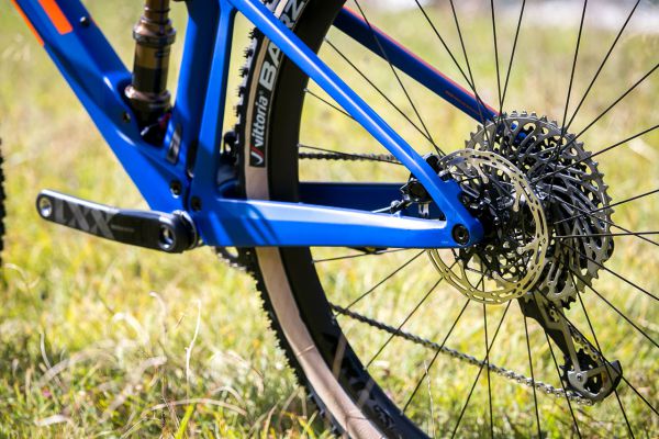 BMC Fourstroke 01 2019