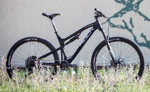 Rock Machine Blizzard XCM 90-29 25th Anniversary