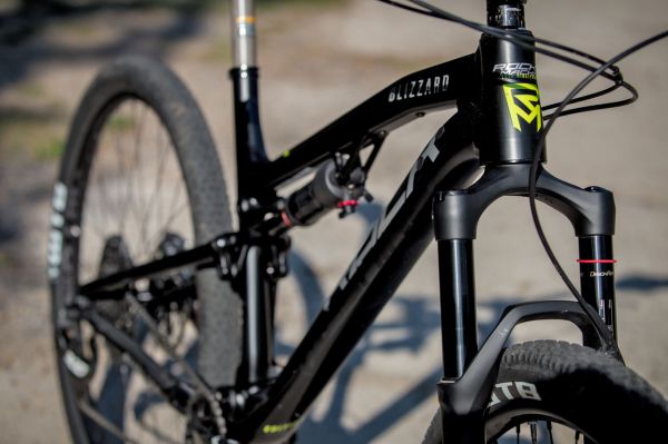 Rock Machine Blizzard XCM 90-29 25th Anniversary