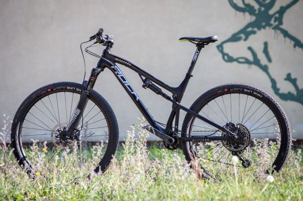 Rock Machine Blizzard XCM 90-29 25th Anniversary