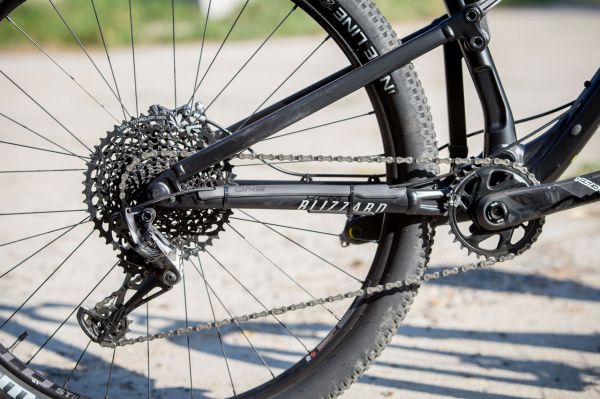 Rock Machine Blizzard XCM 90-29 25th Anniversary