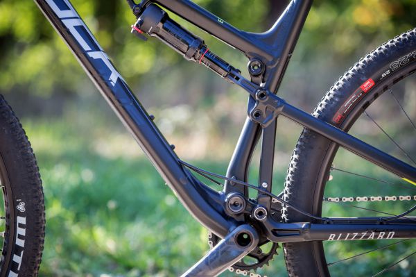 Rock Machine Blizzard XCM 90-29 25th Anniversary