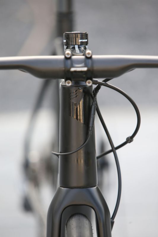 Superior X-Road Team Issue R