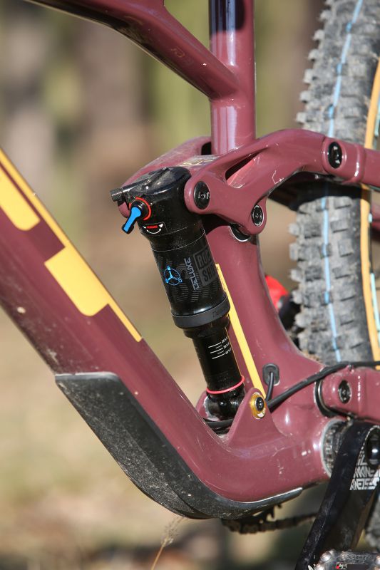 GT Sensor Carbon Expert