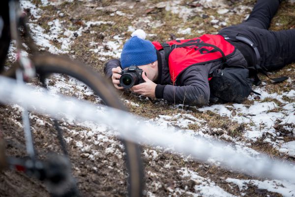 Tvrdí hoši z Vysočiny. Co by pro dobrej záběr neudělali...
