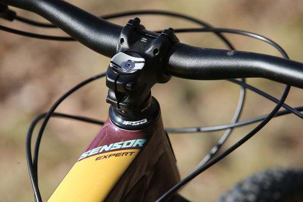 GT Sensor Carbon Expert