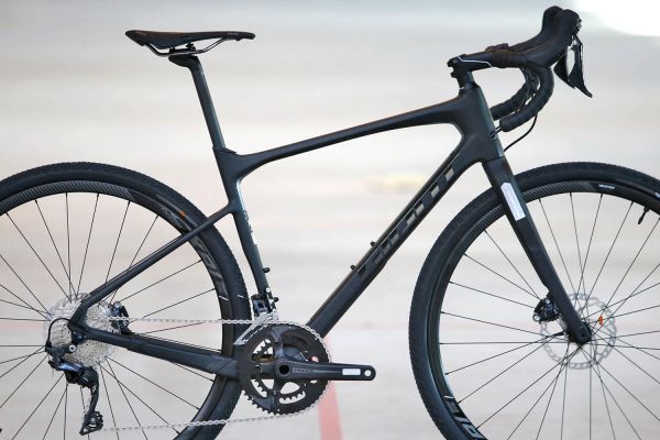 Giant Revolt Advanced 0