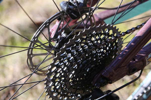 GT Sensor Carbon Expert