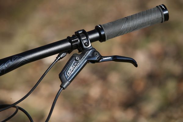 GT Sensor Carbon Expert