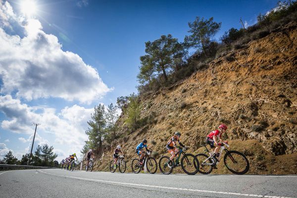 Afxentia 2019 - 2. den - několik děvčat se statečně drželo