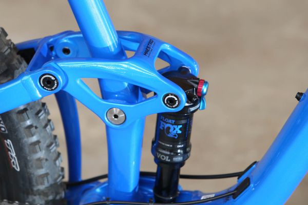 Giant Giant Trance 29 2