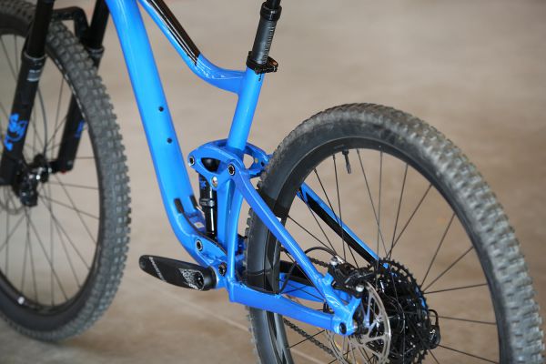 Giant Giant Trance 29 2