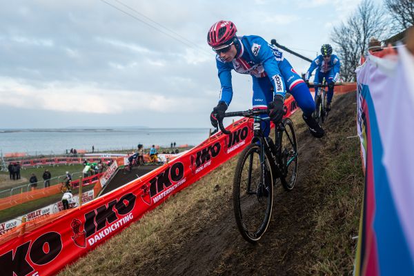 Michael Boroš One-Foot