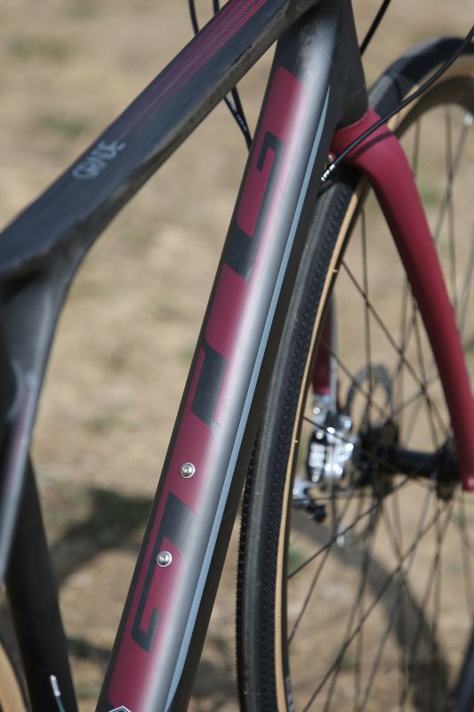 GT Grade Carbon Elite