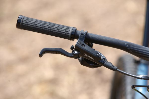 Rock Machine Blizzard 90-27