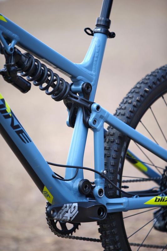 Rock Machine Blizzard 90-27