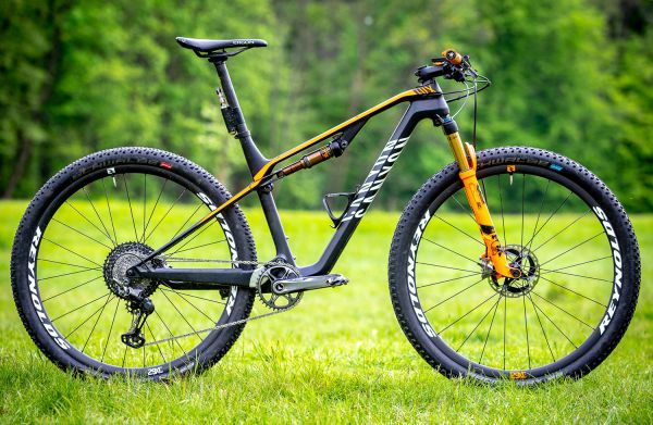 Canyon Lux Martina Stoška