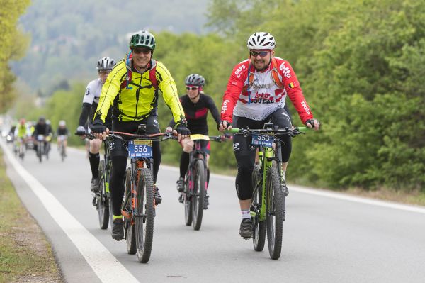 Kolo pro život 2019 -  #1 Praha Karlštejn Tour