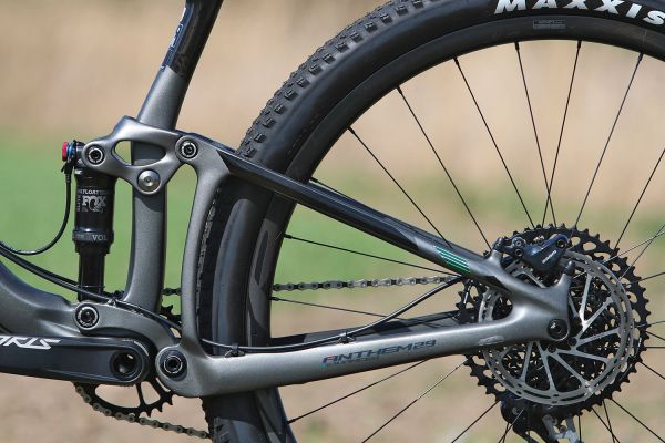 Giant Anthem Advanced SL 1