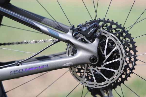 Giant Anthem Advanced SL 1