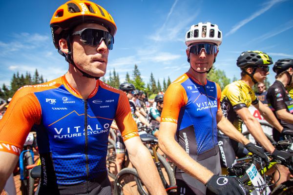 Martin Stošek a Kristián Hynek na startu