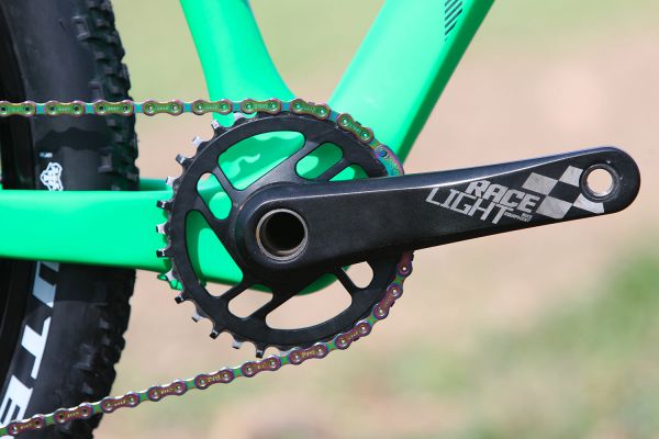 Amulet 26 Youngster Carbon