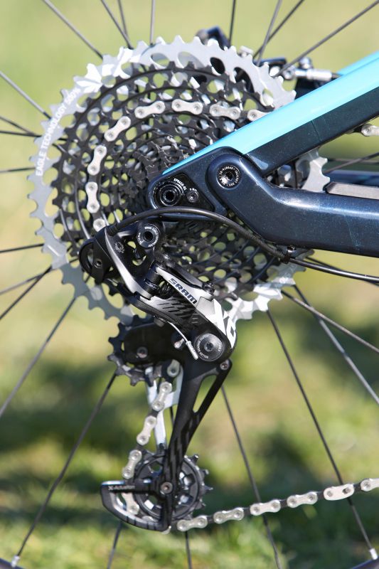 Canyon Neuron CF 9.0 LTD