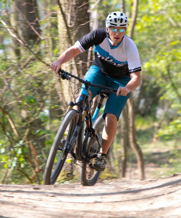 Canyon Neuron CF 9.0 LTD