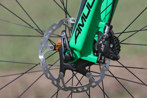 Amulet 26 Youngster Carbon