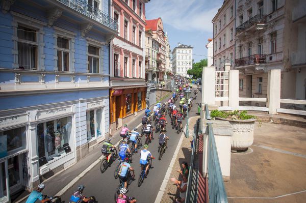 Kolo pro život pokračovalo letním závodem v Karlových Varech