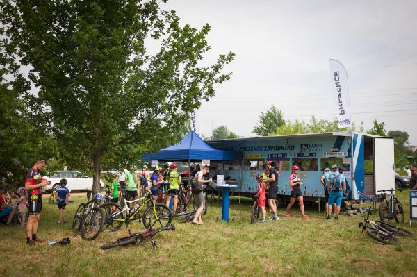 Kolo pro život pokračovalo letním závodem v Karlových Varech