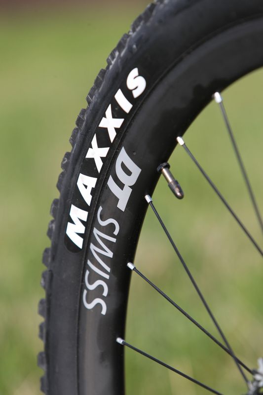 Canyon Neuron CF 9.0 LTD