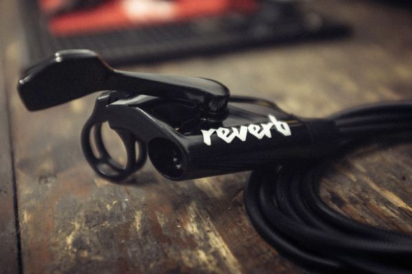 Rock Shox Reverb 2020
