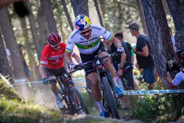 Henrique Avancini nenechal nikoho na pochybách, že XCC ve Vallnordu je jeho