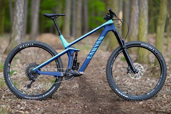 Canyon Strive CF 6.0