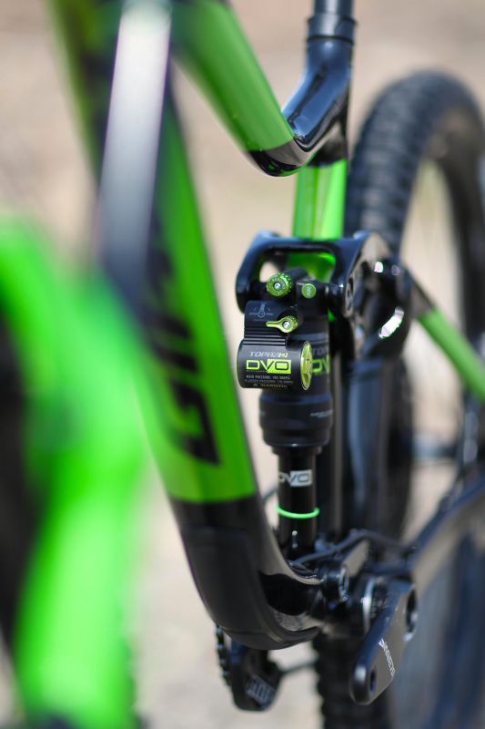 Giant Reign Advanced 1