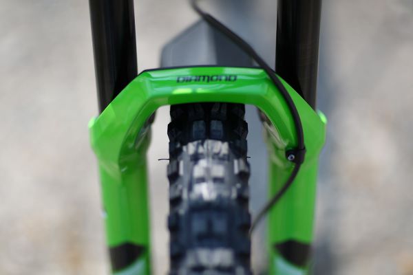 Giant Reign Advanced 1