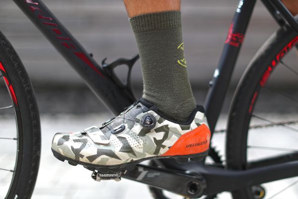 MONS Royal oblečení