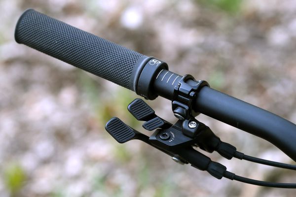 Canyon Strive CF 6.0