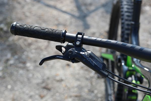 Giant Reign Advanced 1