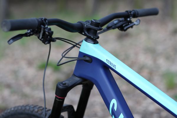 Canyon Strive CF 6.0