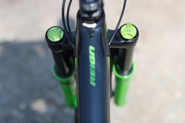 Giant Reign Advanced 1