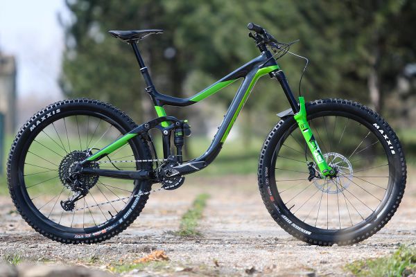 Giant Reign Advanced 1